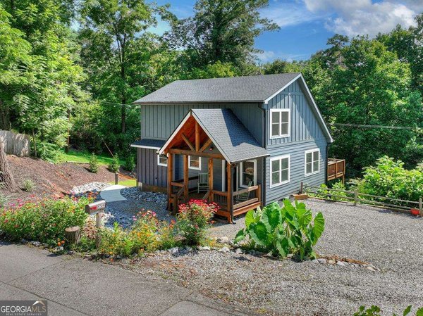 239 Lucille Avenue, Ellijay
