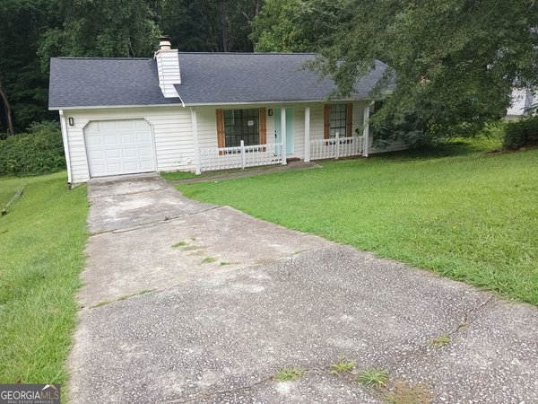 1063 Salisbury Trail Riverdale