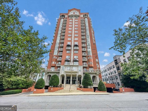 main picture of 3435 Kingsboro Road, Atlanta
