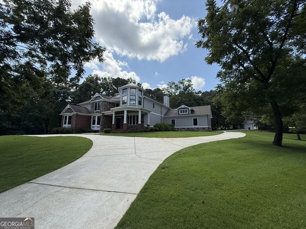112 Overlook Circle, Dawsonville