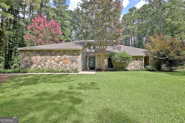 155 Eli Run Fayetteville