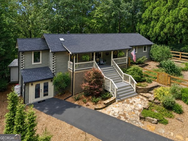 main picture of 3680 Sinclair Shores Road, Cumming
