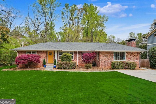 2081 Akin Drive, Atlanta