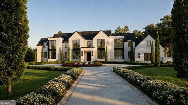 1450 Estates Pointe, Milton