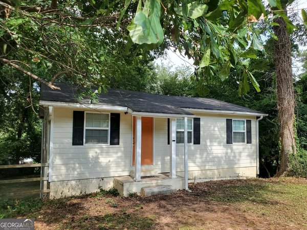 2173 Stockbridge Drive, Atlanta