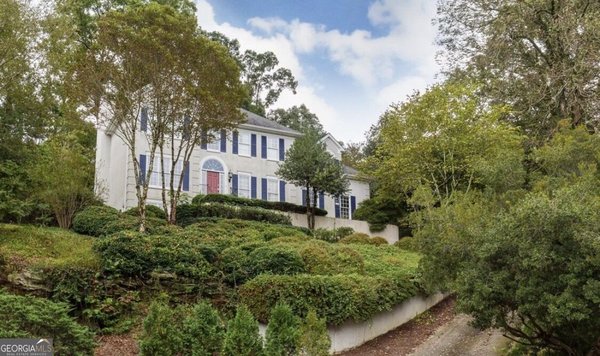main picture of 2798 Rangewood Drive, Atlanta
