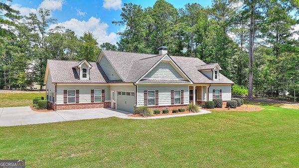 1414 Maple Cove Lane, Loganville