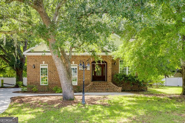 104 Myrtlewood Court Guyton