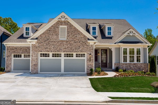 611 Salton Way, Hoschton