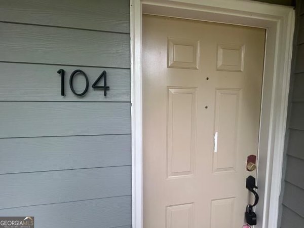 104 Abingdon Way Sandy Springs
