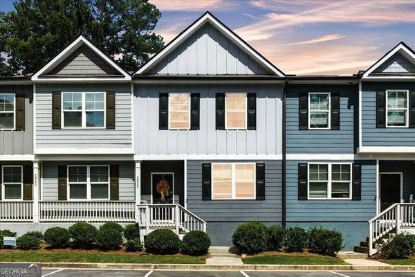 2832 Saratoga Lake View Decatur