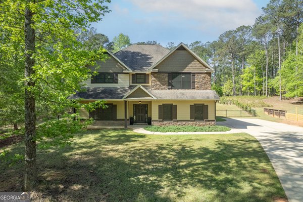 566 Wild Turkey Drive, Pine Mountain
