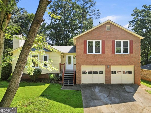 440 Hunters Cove Court Lawrenceville