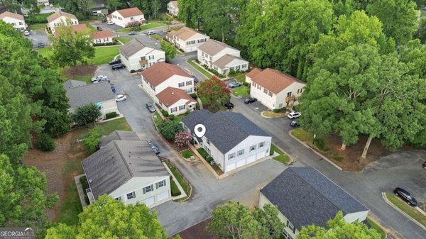 1392 Old Coach Road, Marietta