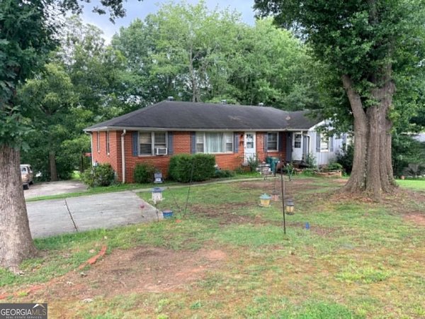2195 Trailwood Drive, Smyrna