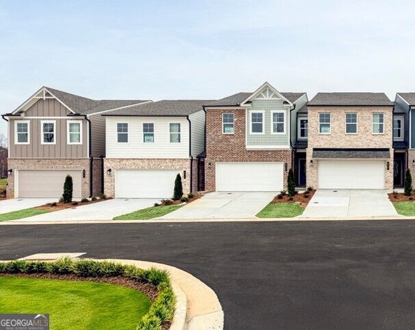 537 Raelyns Way, Loganville