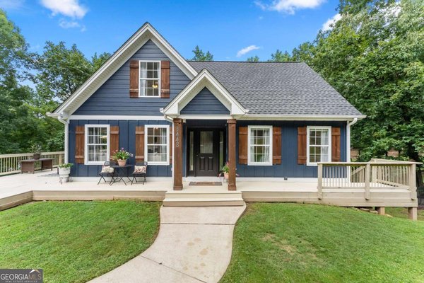 3448 Point View Circle Gainesville