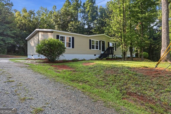 3787 Mize Road, Toccoa