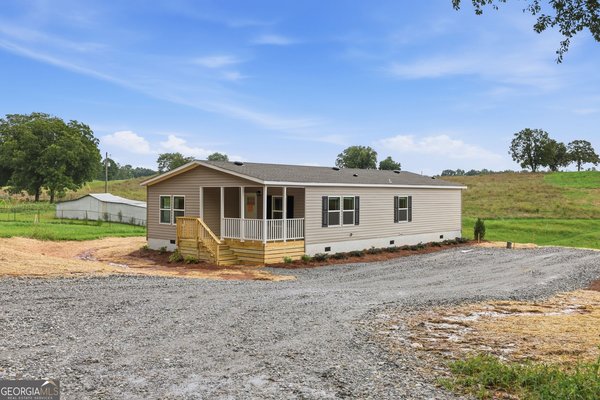 915 Smith Loop Road Demorest