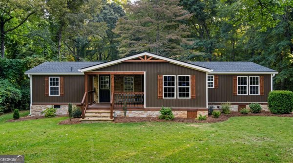 116 Southside Drive, Villa Rica