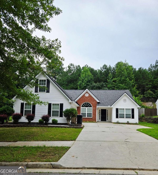 2145 Mina Lane Drive Buford