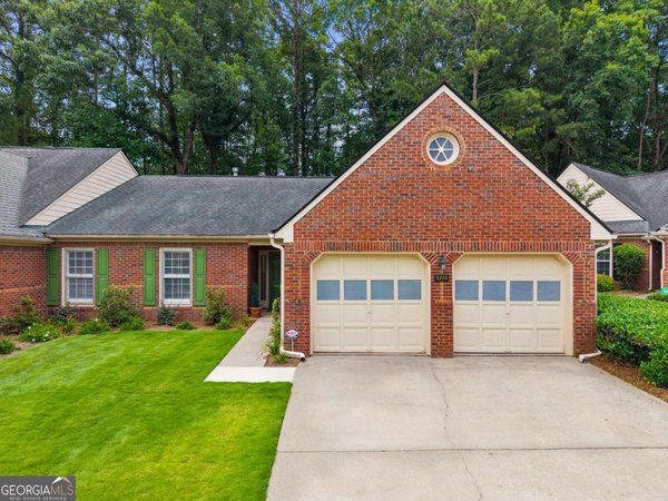6224 Meadow Run Court Peachtree Corners