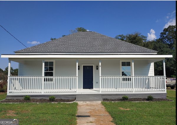 2 Cedar Avenue, Griffin