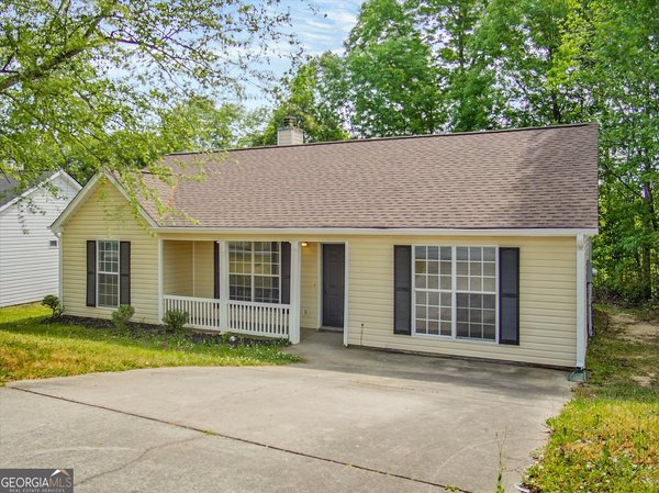5603 Eagles Feather Lane Riverdale