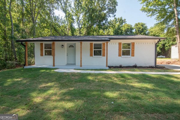 618 Harlem Circle Lagrange