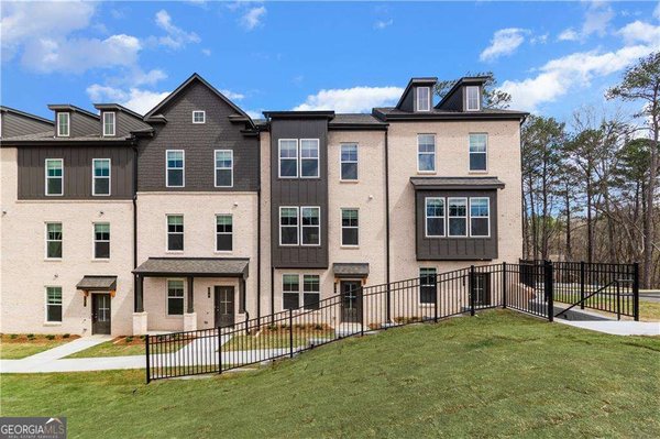 2814 Daybreak Lane Newnan