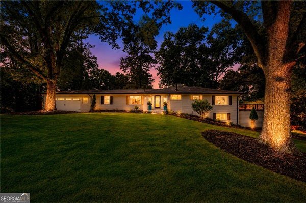3380 Barry Lane Gainesville