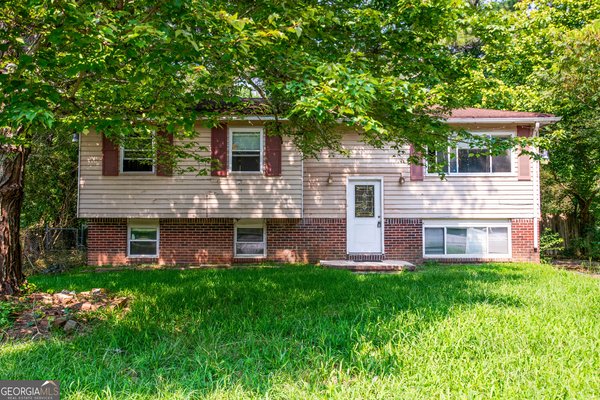6281 Amherst Drive Riverdale