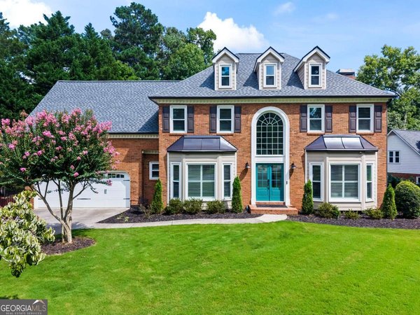 8325 Riverbirch Drive Roswell
