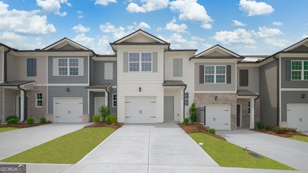 2025 Roseleigh Drive, Douglasville