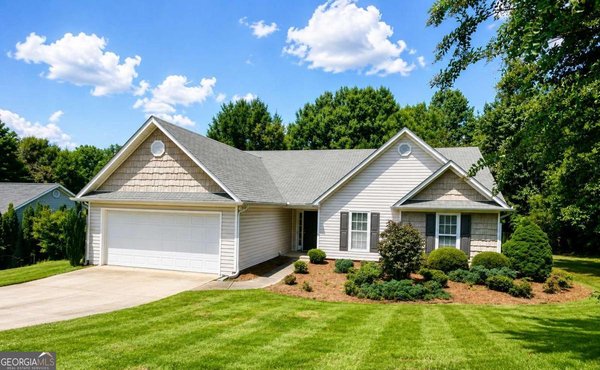 8790 Baycreek Ln Gainesville