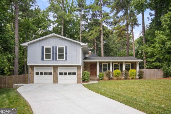 2264 Hylaea Road, Tucker