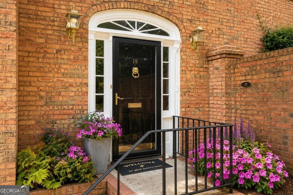 19 Lullwater Place Atlanta