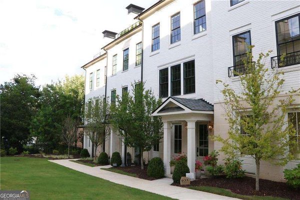 635 Mayfair Court Alpharetta