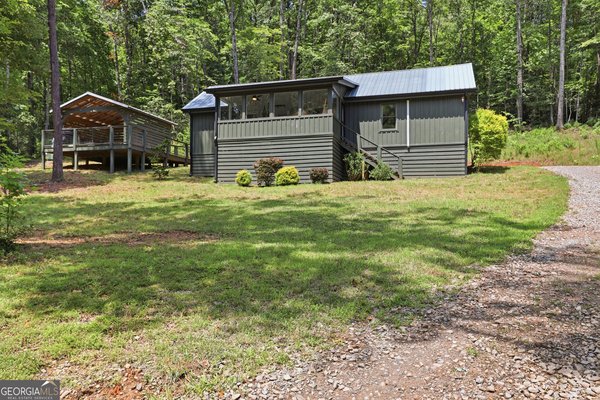 121 Waterfalls Way Clarkesville