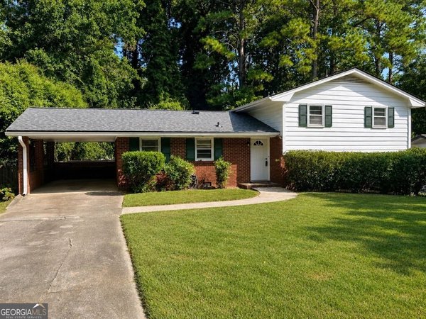 2544 Laurel Ridge Drive Decatur