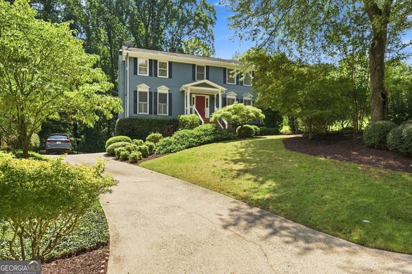 1365 Holly Bank Circle Atlanta