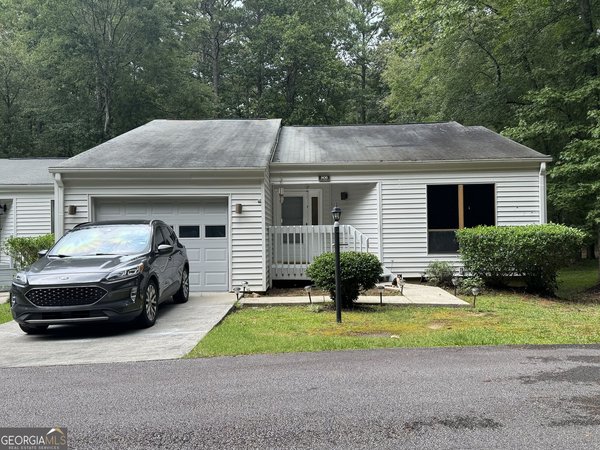 505 Willow Way, Villa Rica