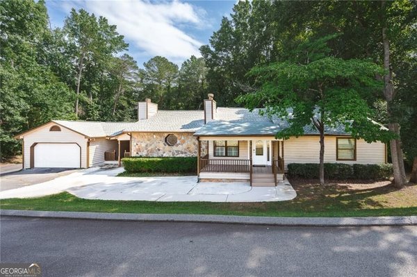 1929 Sharon Road, Cumming