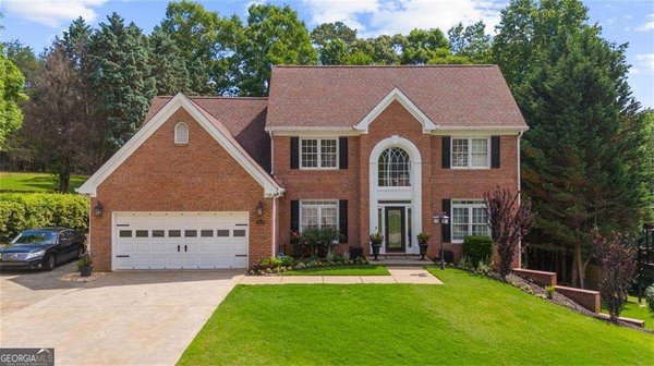 2638 Waters Edge Drive, Gainesville