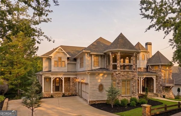 6756 Hedge Row Lane, Gainesville