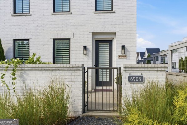 main picture of 6905 Viridian Alley, Alpharetta