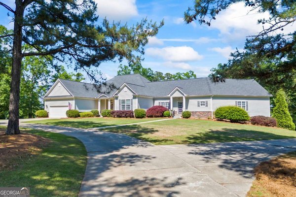 160 Evans Drive, Bogart