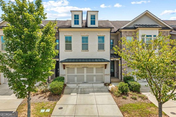 2028 Glenview Park Circle, Duluth