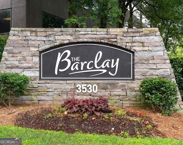 3530 Piedmont Road, Atlanta