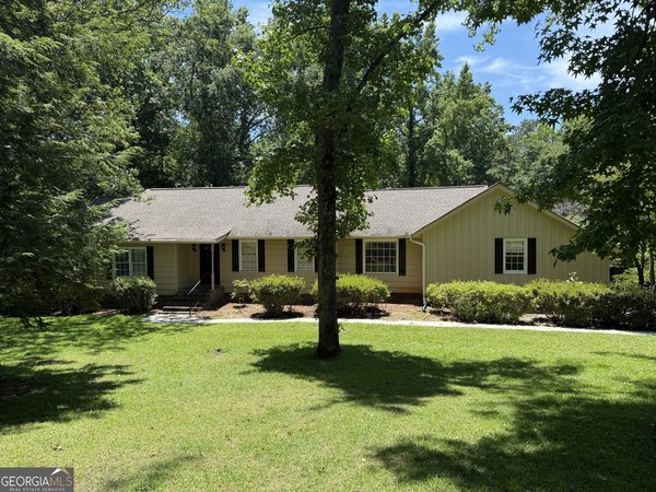 135 Kennesaw Drive Thomaston